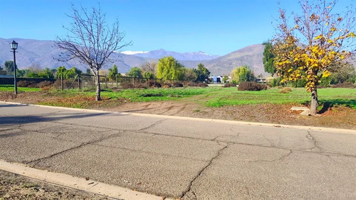 Sitio En Venta En Brisas De Chicureo