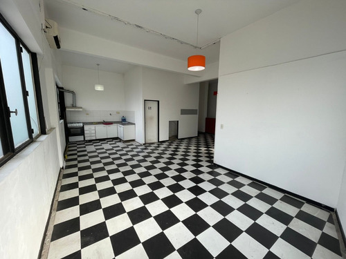 Venta En Block De Dos Locales En Lope De Vega, Villa Devoto.