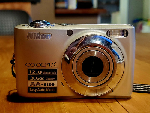 Camara Nikon Coolpix L22