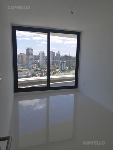 Apartamento Piso 18 De 2 Dormitorios Y 2 Baños, Garage Doble, Edificio Con Amenities