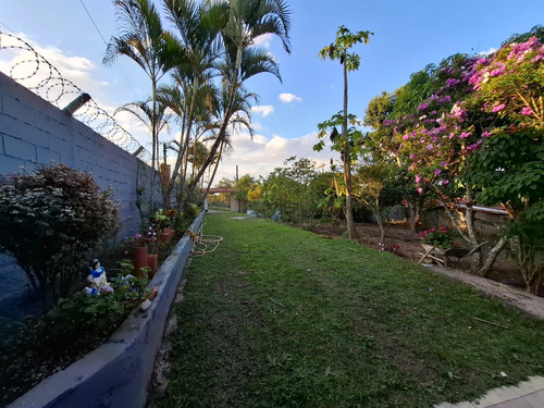 Chácara Em Condominio Fechado Em Ibiúna - 1000 M2 Terreno - Casa 3 Dormitórios Com Churrasqueira E Edícula
