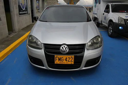 Volkswagen Bora 2.5 SEDAN