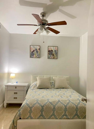 Imagen 7 de 14 de Hermoso 2 Dorm- Pavilion- Collins Ave Y 56 St. Midbeach