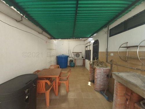 Imagen 17 de 30 de Casa En Alquiler En Nueva Segovia Barquisimeto, Ubicación Ideal, Cod 22-27378, Inf 0424-5337900, Nds 08/06