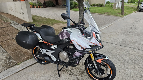 Cf Moto 650 Mt Única Por Su Estado Accesorios