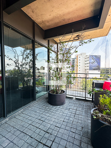 Oficinas En Venta Con Terrazas Con Excelente Ubicación En Hipódromo