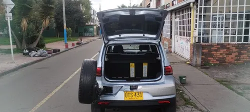 Volkswagen Crossfox 1.6l Hatchback
