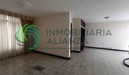 Casa En Arriendo En Bolarqui. Cod A16437