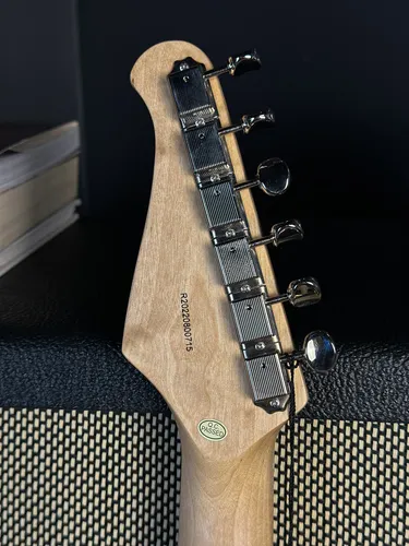 Guitarra Seizi Vintage Shinobi Seymour - Sunburst Maple
