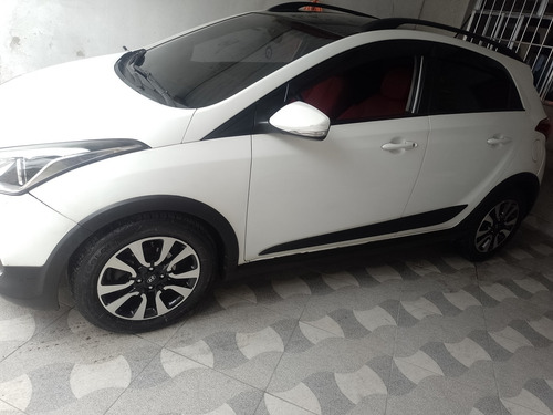 Hyundai HB20X 1.6 Premium Flex Aut. 5p