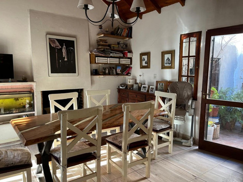 Casa De Cinco Amb/ Centro Villa Gesell