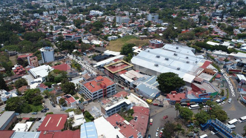 Local Comercial De 45.27m2 En Bajada De Chapultepec