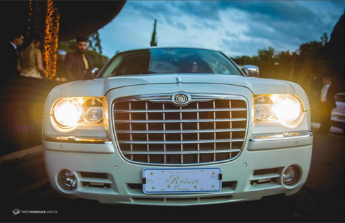 Limousine Chrysler 300c V6 2009 Luxo, Conforto E Ideal Par