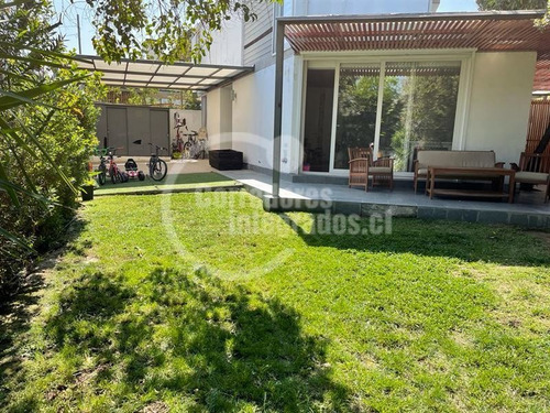 Imagen 13 de 30 de Casa En Venta En Las Condes