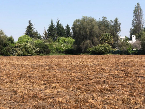 Terreno En Condominio Consolidado De Chicureo Cent...