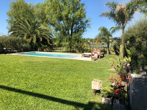 Imagen 5 de 12 de Casa - San Isidro Labrador Al Golf Y Laguna