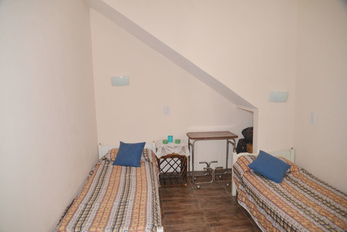 Imagen 14 de 30 de Venta Casa 4 Amb.+ Hospedaje 12 Hab. Villa Gesell