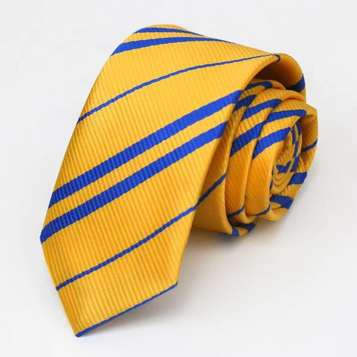 Capa Bordada De Harry Potter Corbata Bufanda Varita 4 Pcs