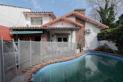Olivos Golf - Gutierrez 2900 - Casa De 4 Amb. Con Jardín Y Pileta