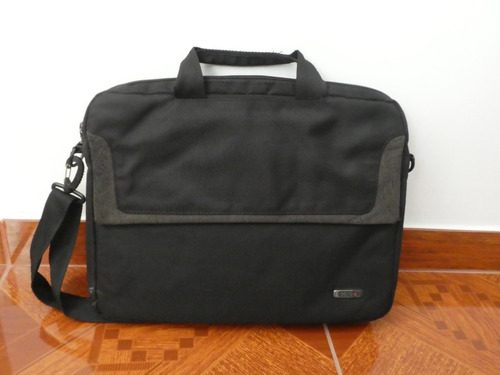 Maletin Porta Laptop 14 Pulgadas , Usado