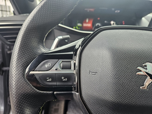 Peugeot 2008 GT BLUEHDI EAT8 DIESEL 1.5