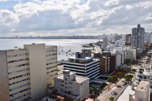 Imagen 16 de 18 de Apartamento En Venta Puerto Punta Del Este