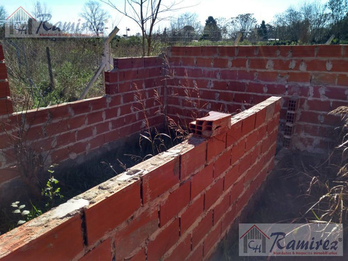 Lote De 547 M2 Con Mejoras- Francisco Alvarez - (ref.2301)