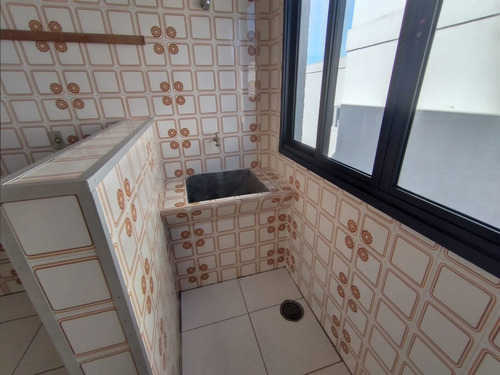 Imagem 5 de 8 de Apartamento Com 1 Dormitório Para Alugar, 52 M² Por R$ 700,00/mês - Centro - Ponta Grossa/pr - Ap0847
