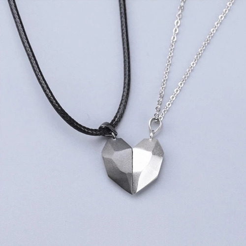 Collar Pareja Corazón Magnético Regalo Novios San Valentín