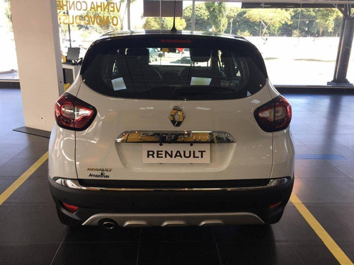 Renault Captur 1.6 16v Sce Flex Bose X-tronic