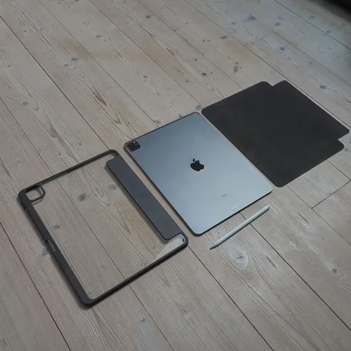 Apple Ipad Pro 13 4a Geração 256gb + Apple Pencil + Case