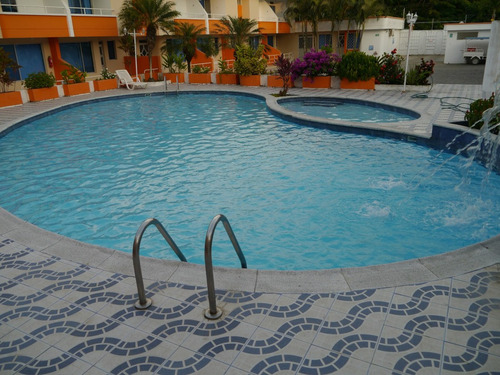 Imagen 11 de 15 de Arriendo Casa Para Vacaciones En Tonsupa Esmeraldas