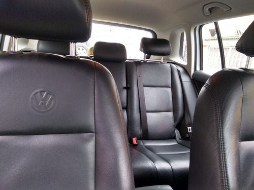Volkswagen Tiguan Trend & Fun 2.0 Plata 5 Puertas