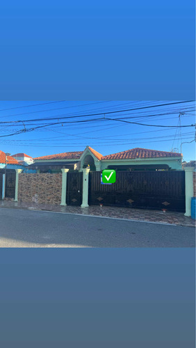 Venta De Casa En La Autopista De San Isidro Prado Oriental