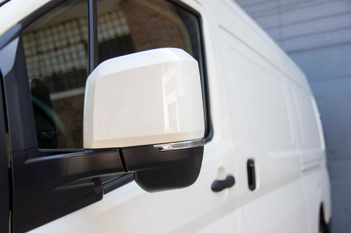 Toyota Hiace 2.8 Tdi Furgón 6at L2h2 3a 5p
