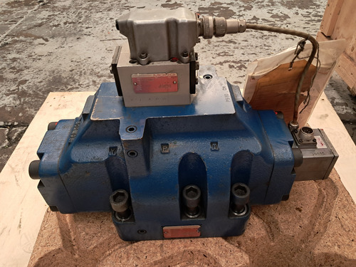 Servo Valvula Moog D665-404a (Usado)
