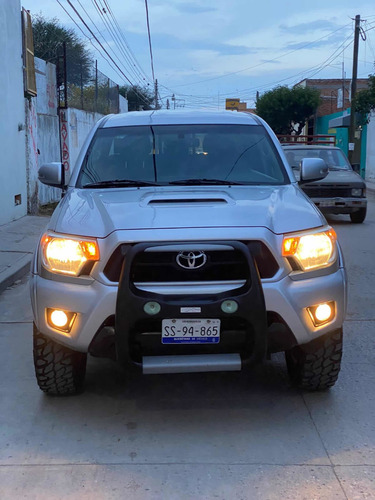 Imagen 2 de 11 de Toyota Tacoma 2013 4.0 Tdr Sport V6 At