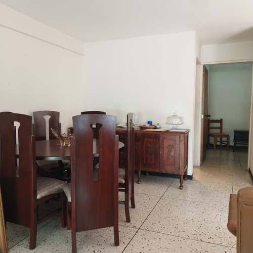 Casa En Venta, La Trinidad