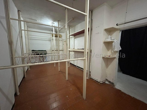Venta Casa-galpon En Bello Monte 24-20461