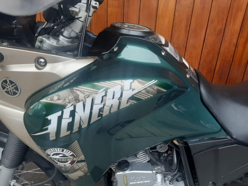 Imagem 2 de 8 de Yamaha Xtz 250 Tenere 2017 Verde