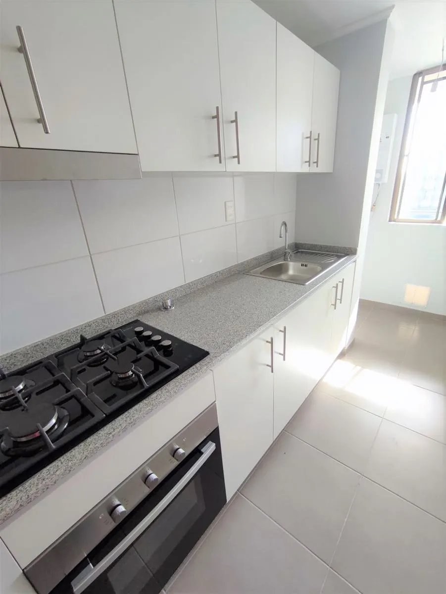 Imagen 2 de 14 de Arriendo Departamento De 3 Dormitorios 2 Baños La Florida