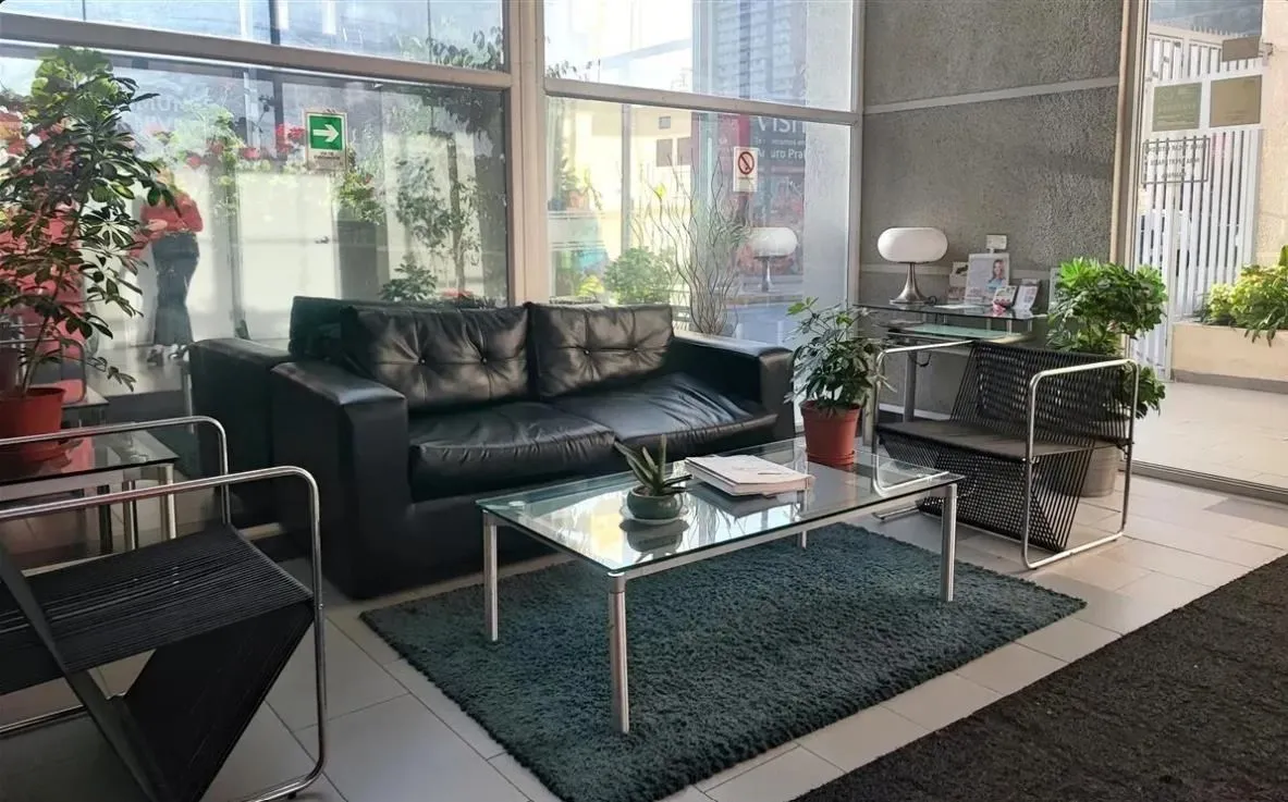 Imagen 1 de 25 de Departamento En Venta De 2 Dorm Con Estacionamiento Y Bodega