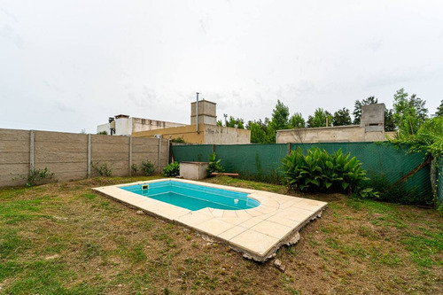 Casa Venta Roldan Ts3 2 Dormitorios Pileta Jardin