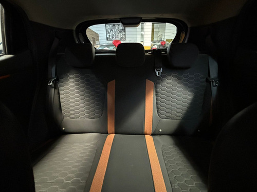 Renault Kwid 2022 1.0 FLEX Outsides Completo Manual Único Dono Preto