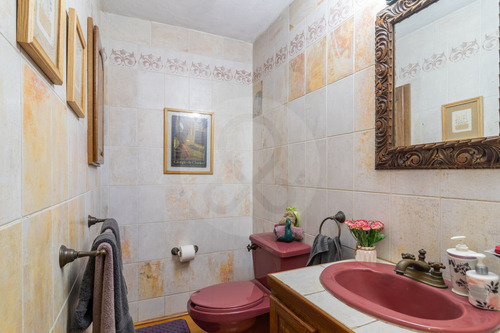 Casa Con Jardin Y Alberca A Pocos Minutos De Santa Fe