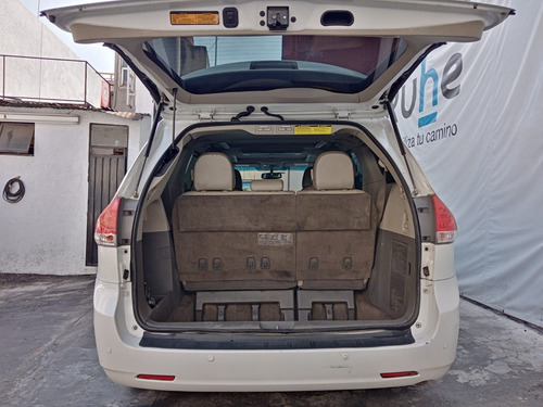 Imagen 12 de 15 de Toyota Sienna 2014 3.5 Limited V Blindada Niii