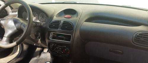 Peugeot 206 2001 1.0 16v Soleil 3p