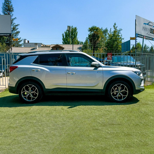 SsangYong Korando GLX 1.5 AT