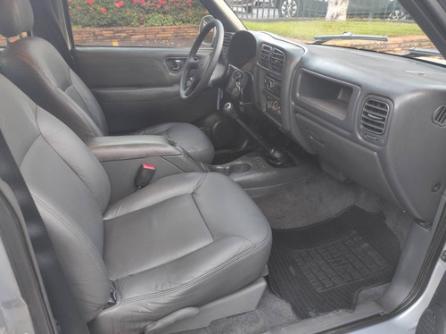 Imagem 8 de 8 de Chevrolet S10 2.4 Advantage 4x2 Cd 8v Flex 4p Manual