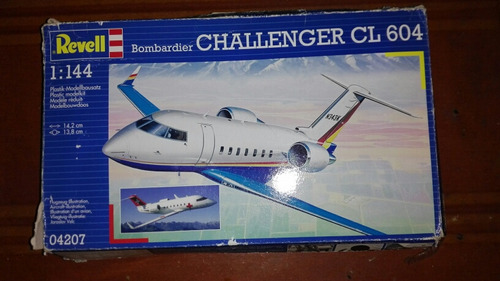 Revell Bombardier Challenger Cl 604 A Escala 1-144 